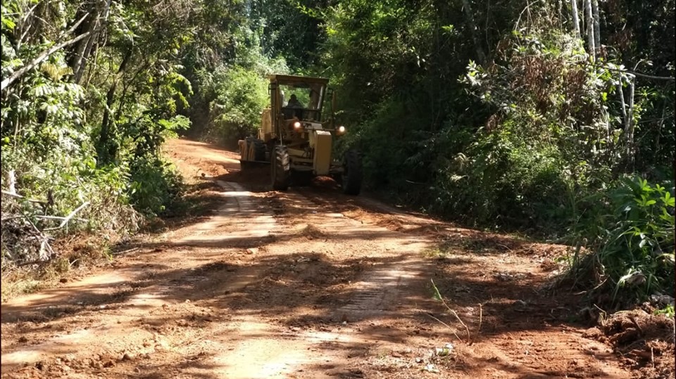 Prefeitura avança na manutenção de ramais.